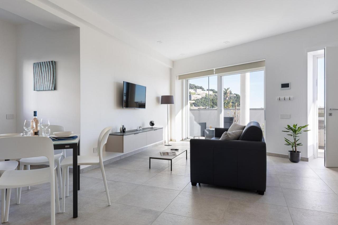 Oneweek Gaeta Suites And Apartments ภายนอก รูปภาพ