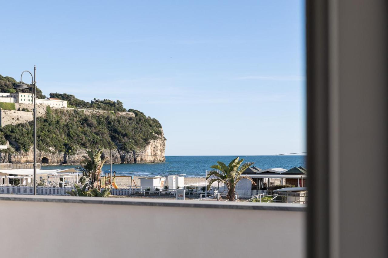 Oneweek Gaeta Suites And Apartments ภายนอก รูปภาพ