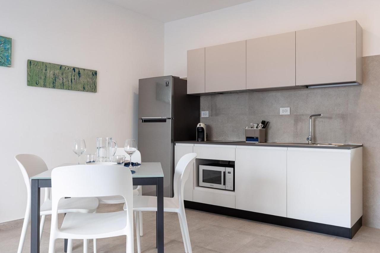Oneweek Gaeta Suites And Apartments ภายนอก รูปภาพ